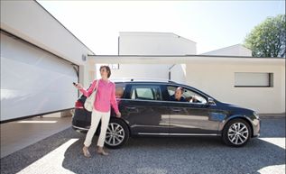 Pohon a příslušenství pro výklopná a sekční garážová vrata